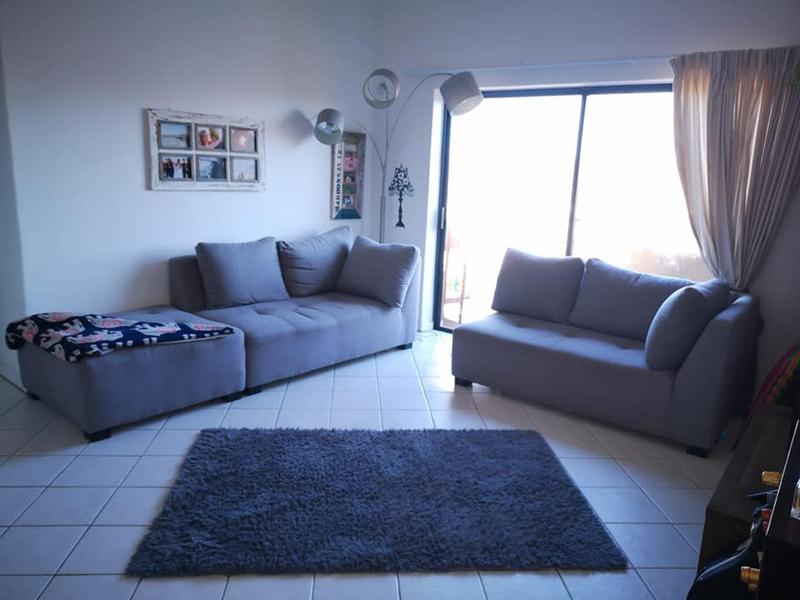 2 Bedroom Property for Sale in Somerset West Western Cape